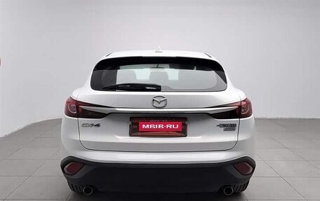 Mazda CX-4, 2021 год, 4 фотография