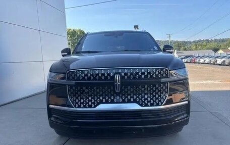 Lincoln Navigator, 2025 год, 16 083 000 рублей, 3 фотография