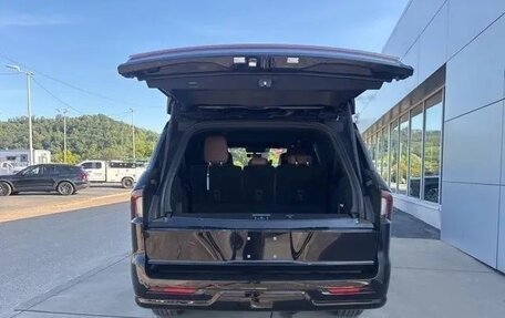 Lincoln Navigator, 2025 год, 16 083 000 рублей, 9 фотография