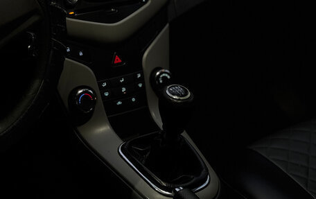 Chevrolet Cruze II, 2010 год, 475 000 рублей, 13 фотография