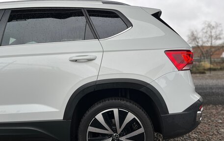 Volkswagen Taos, 2021 год, 1 600 000 рублей, 14 фотография