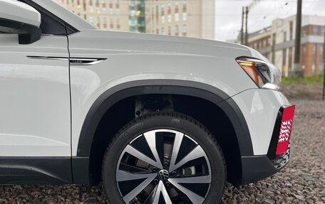 Volkswagen Taos, 2021 год, 1 600 000 рублей, 16 фотография