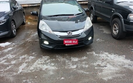 Honda Fit Shuttle I рестайлинг, 2013 год, 1 150 000 рублей, 2 фотография