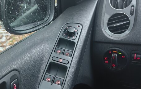 Volkswagen Tiguan I, 2013 год, 1 400 000 рублей, 23 фотография