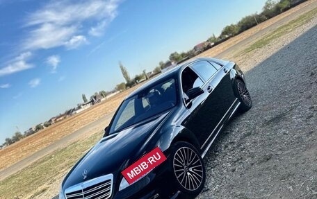 Mercedes-Benz S-Класс, 2011 год, 1 550 000 рублей, 1 фотография