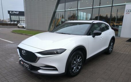 Mazda CX-4, 2023 год, 2 990 000 рублей, 11 фотография