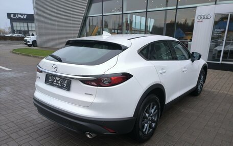 Mazda CX-4, 2023 год, 2 990 000 рублей, 13 фотография
