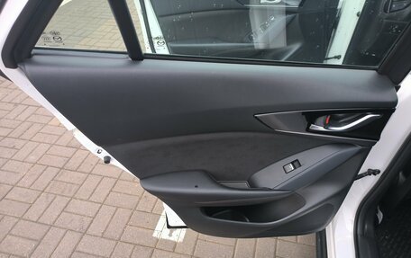 Mazda CX-4, 2023 год, 2 990 000 рублей, 40 фотография