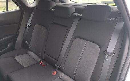 Mazda CX-4, 2023 год, 2 990 000 рублей, 36 фотография