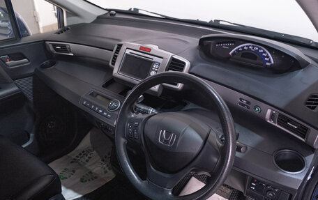 Honda Freed I, 2013 год, 1 199 000 рублей, 14 фотография