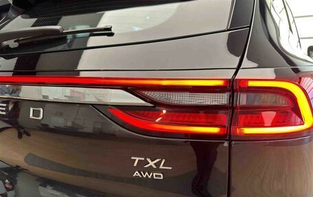 CheryExeed TXL, 2024 год, 3 800 000 рублей, 21 фотография