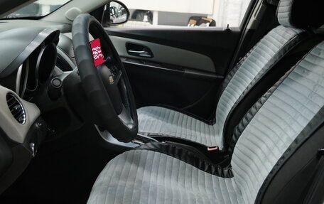 Chevrolet Cruze II, 2014 год, 949 000 рублей, 4 фотография