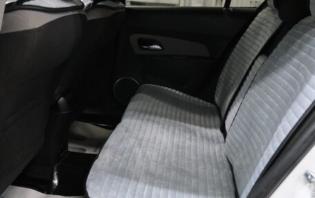 Chevrolet Cruze II, 2014 год, 949 000 рублей, 8 фотография