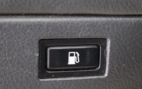 Toyota Avensis III рестайлинг, 2006 год, 929 000 рублей, 11 фотография