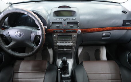 Toyota Avensis III рестайлинг, 2006 год, 929 000 рублей, 15 фотография