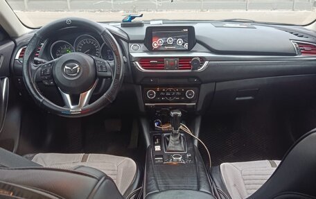Mazda 6, 2015 год, 1 350 000 рублей, 6 фотография
