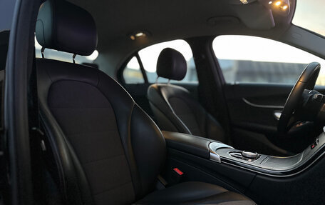 Mercedes-Benz C-Класс, 2019 год, 2 600 000 рублей, 14 фотография