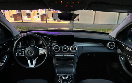 Mercedes-Benz C-Класс, 2019 год, 2 600 000 рублей, 17 фотография