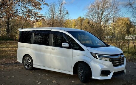 Honda Stepwgn IV, 2021 год, 2 310 000 рублей, 6 фотография