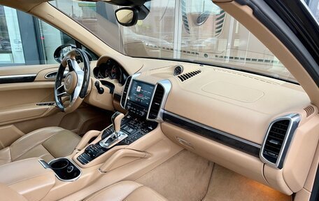 Porsche Cayenne III, 2018 год, 4 990 000 рублей, 15 фотография