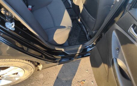 Hyundai Sonata VI, 2012 год, 1 230 000 рублей, 15 фотография