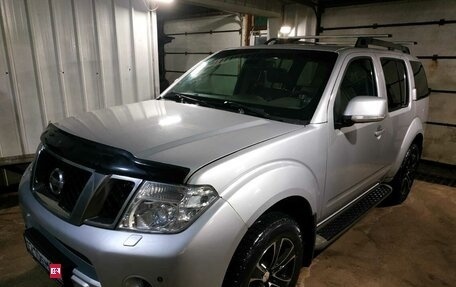 Nissan Pathfinder, 2011 год, 1 500 000 рублей, 5 фотография