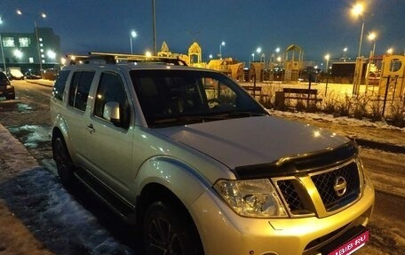 Nissan Pathfinder, 2011 год, 1 500 000 рублей, 28 фотография