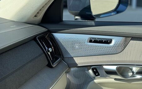 Volvo XC90 II рестайлинг, 2025 год, 12 750 000 рублей, 30 фотография