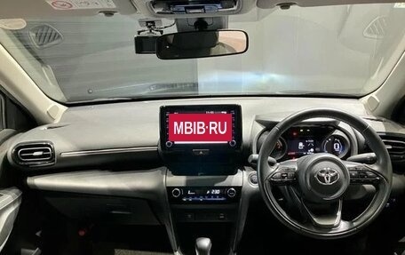 Toyota Yaris Cross, 2022 год, 1 520 121 рублей, 2 фотография