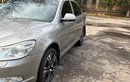 Skoda Octavia, 2009 год, 565 000 рублей, 2 фотография