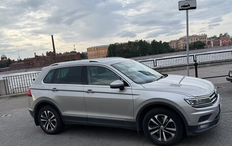 Volkswagen Tiguan II, 2019 год, 2 230 000 рублей, 6 фотография
