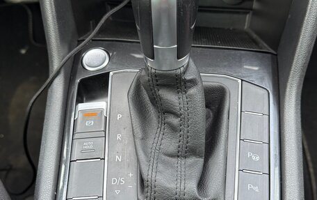 Volkswagen Tiguan II, 2019 год, 2 230 000 рублей, 10 фотография