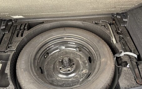 Volkswagen Tiguan II, 2019 год, 2 230 000 рублей, 17 фотография