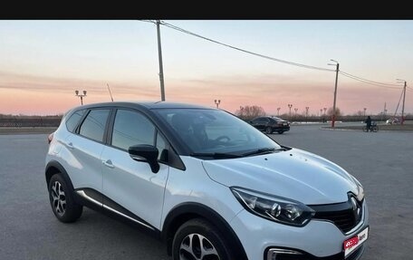 Renault Kaptur I рестайлинг, 2018 год, 1 350 000 рублей, 2 фотография