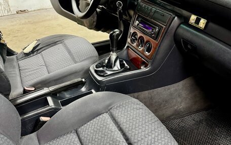 Audi A4, 1995 год, 150 000 рублей, 10 фотография