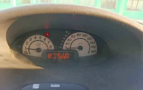 Toyota Vitz, 2001 год, 450 000 рублей, 11 фотография