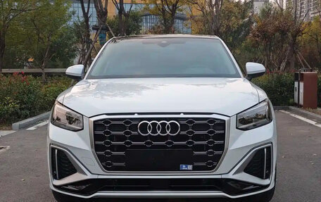 Audi Q2 I, 2022 год, 1 998 000 рублей, 2 фотография