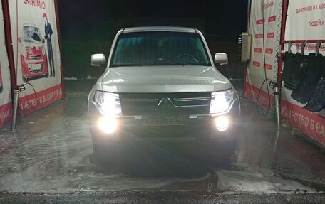 Mitsubishi Pajero IV, 2011 год, 1 550 000 рублей, 7 фотография