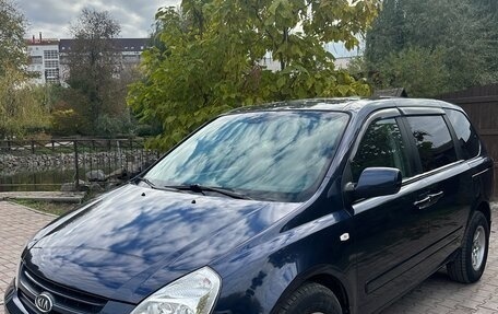 KIA Carnival III, 2007 год, 795 000 рублей, 2 фотография