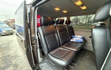 Volkswagen Caravelle T5, 2013 год, 2 100 000 рублей, 8 фотография