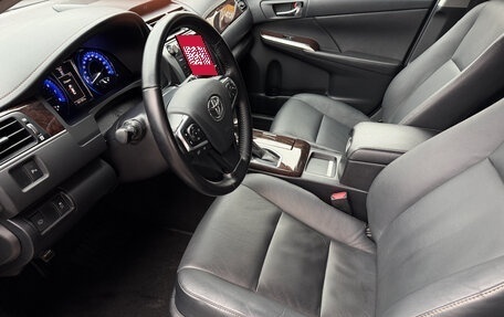 Toyota Camry, 2016 год, 2 240 000 рублей, 9 фотография