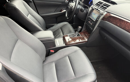 Toyota Camry, 2016 год, 2 240 000 рублей, 23 фотография