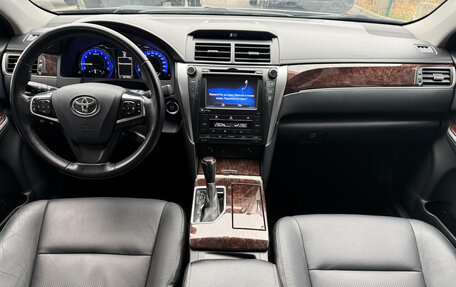 Toyota Camry, 2016 год, 2 240 000 рублей, 22 фотография