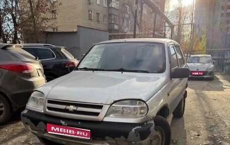 Chevrolet Niva I рестайлинг, 2006 год, 350 000 рублей, 1 фотография