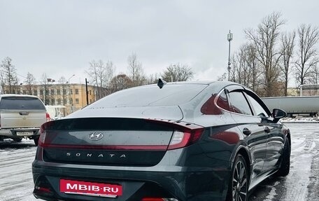 Hyundai Sonata VIII, 2021 год, 2 700 000 рублей, 3 фотография