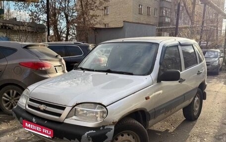 Chevrolet Niva I рестайлинг, 2006 год, 350 000 рублей, 2 фотография