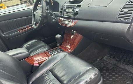 Toyota Camry V40, 2005 год, 650 000 рублей, 16 фотография