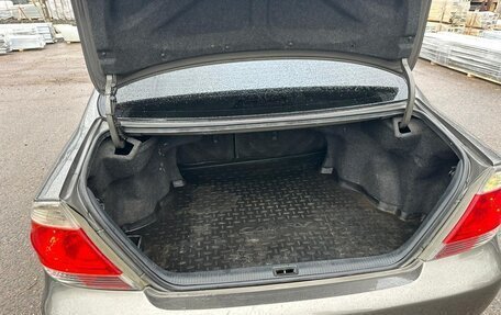 Toyota Camry V40, 2005 год, 650 000 рублей, 13 фотография