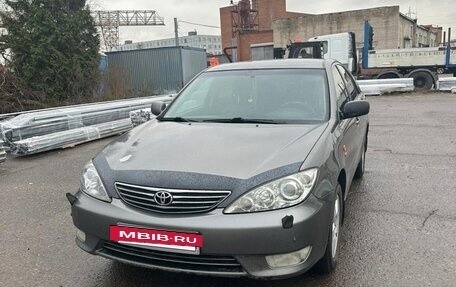 Toyota Camry V40, 2005 год, 650 000 рублей, 6 фотография
