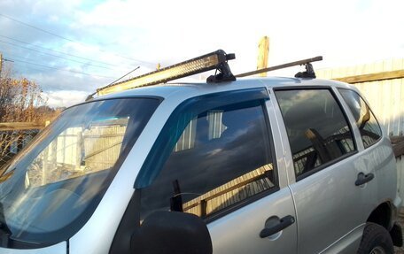 Chevrolet Niva I рестайлинг, 2006 год, 420 000 рублей, 5 фотография